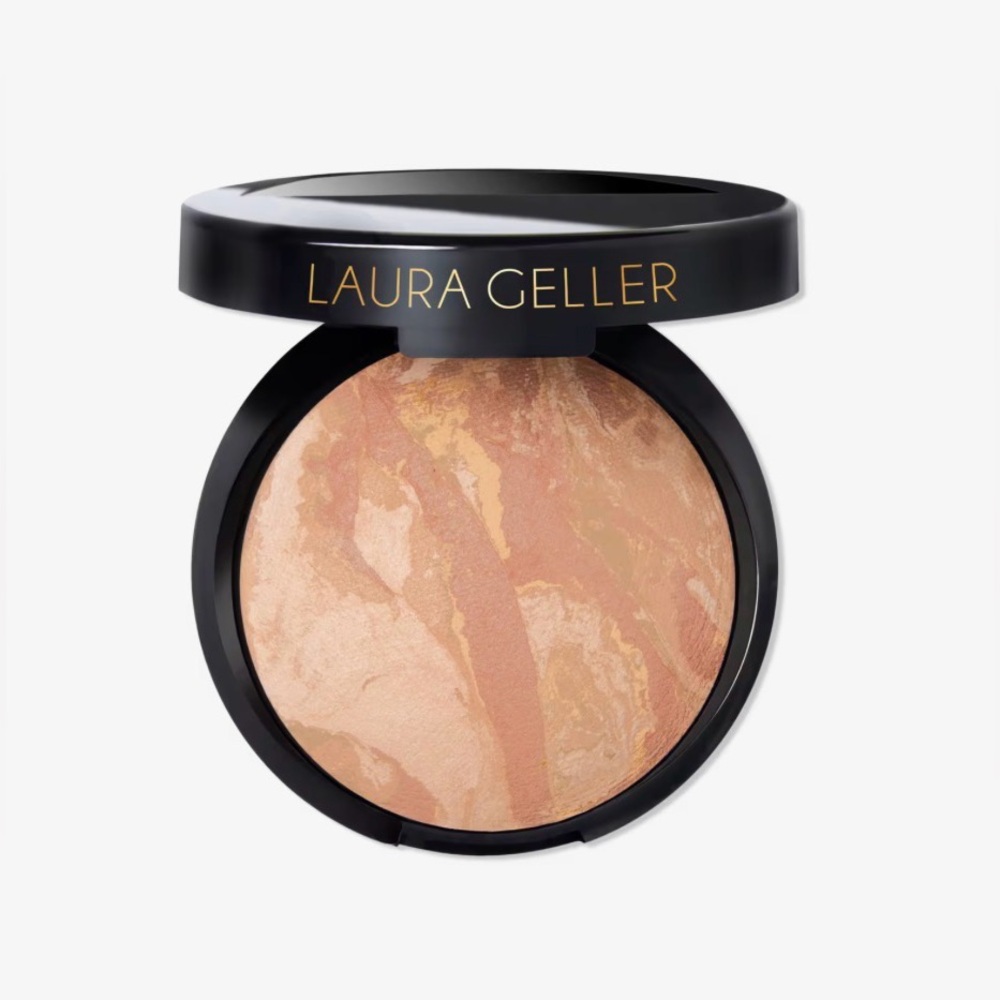 NIB LAURA GELLER Baked Balance-n-Brighten Color Correcting Foundation- Light